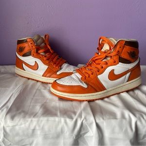 Jordan 1 starfish size 9.5 women size 8 men